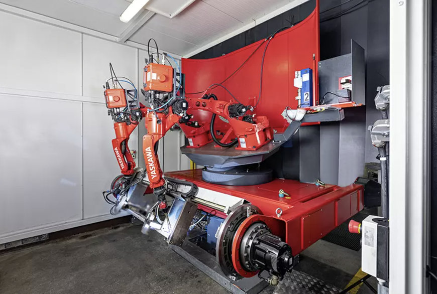 HOCHFLEXIBLE ROBOTERSCHWEISSZELLE FÜR MAXIMALEN OUTPUT